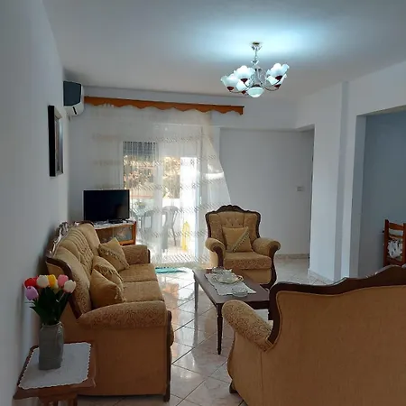 アパート Selman's Sarandë